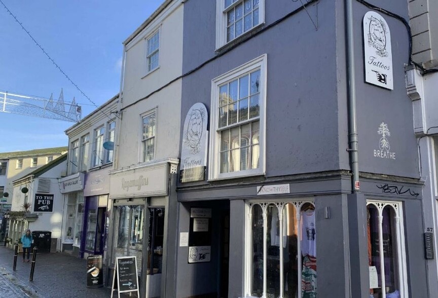 58 Church St, Falmouth to rent - Building Photo - Image 3 of 3