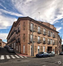 Calle Sandro Pertini, 6, Illescas, Toledo for rent Primary Photo- Image 1 of 3