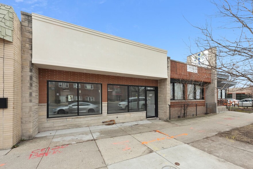 2457 W Peterson Ave, Chicago, IL for sale - Building Photo - Image 1 of 1