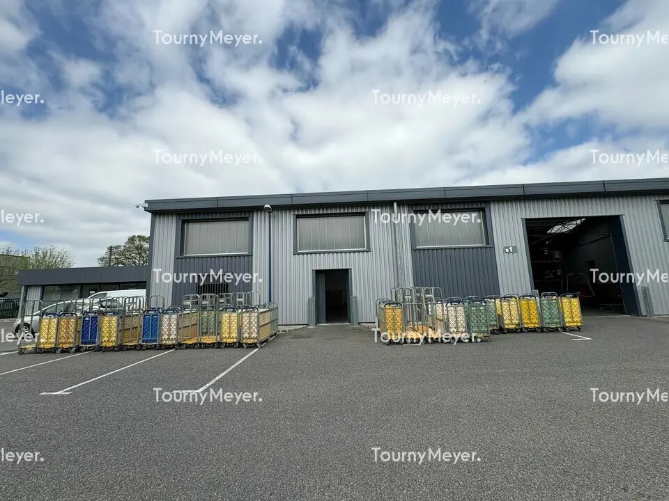 Industrial in Toulouse to rent Building Photo- Image 1 of 13