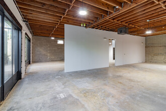 1498 W Sunset, Los Angeles, CA for rent Building Photo- Image 2 of 5