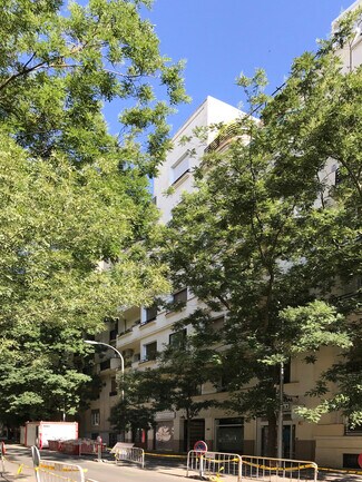 More details for Calle de Viriato, 73, Madrid - Office to Rent
