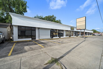 6930 Lyons Ave, Houston, TX for sale Building Photo- Image 1 of 1