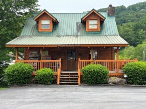 739 Wears Valley Rd, Sevierville, TN for sale Building Photo- Image 1 of 7