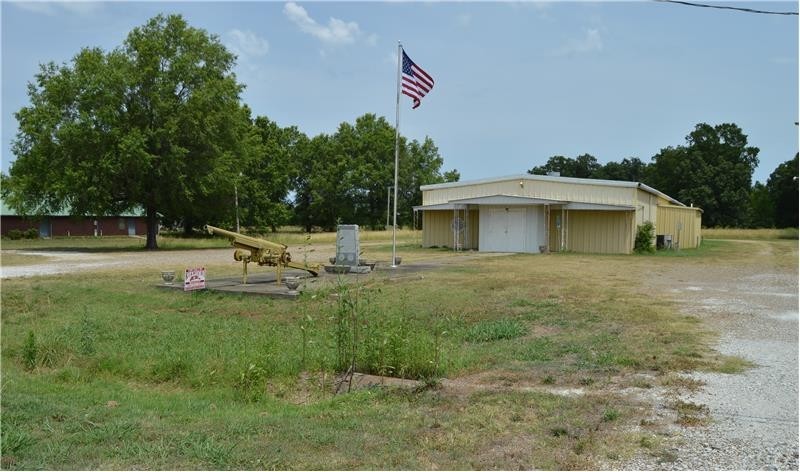 501 Veterans Dr, Idabel, OK for sale - Primary Photo - Image 1 of 1