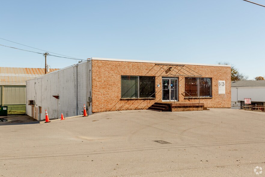 219 Shady Grove Dr, Nashville 37214 UK