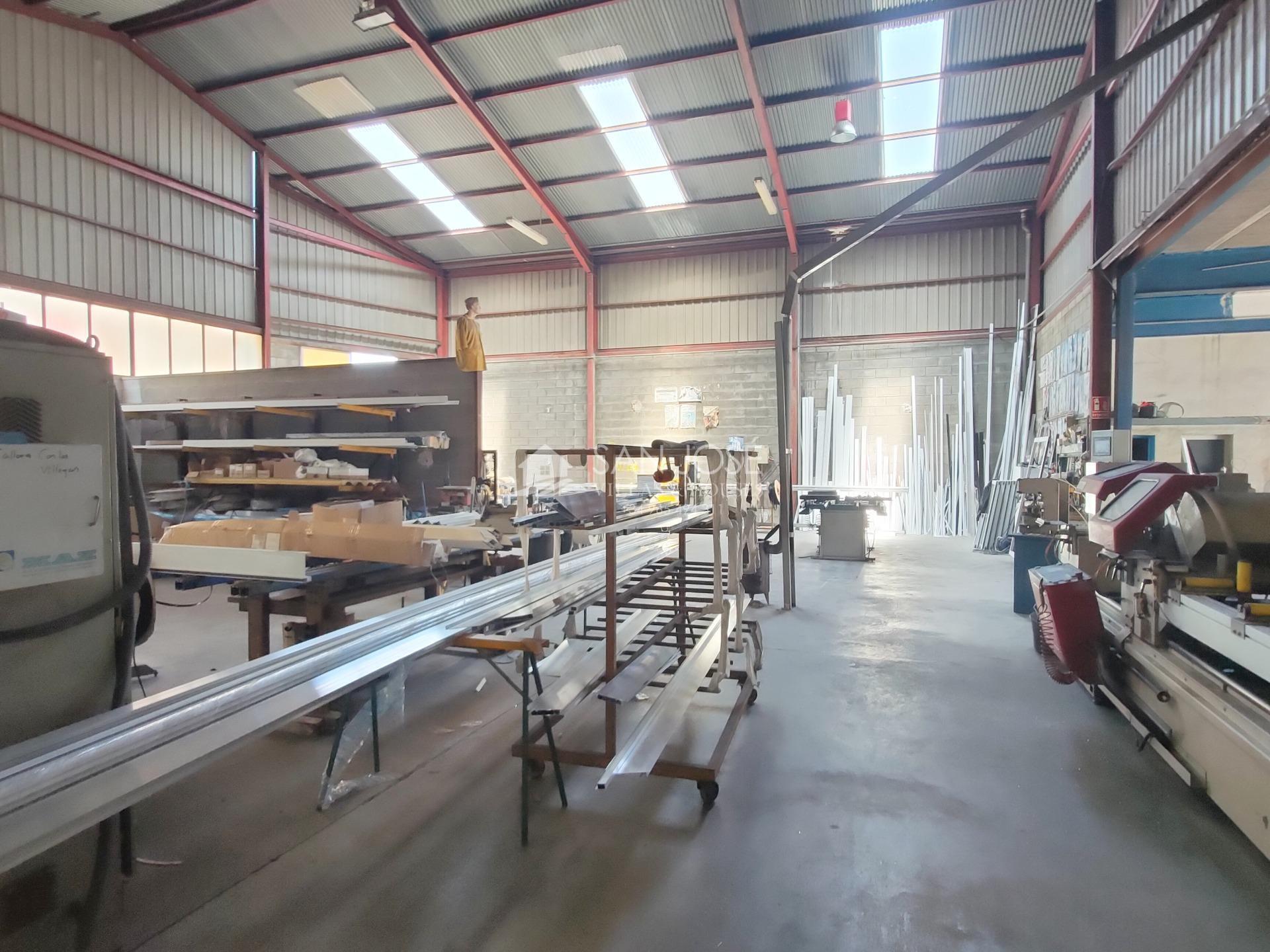 Industrial in Aspe, Alicante for sale Primary Photo- Image 1 of 25
