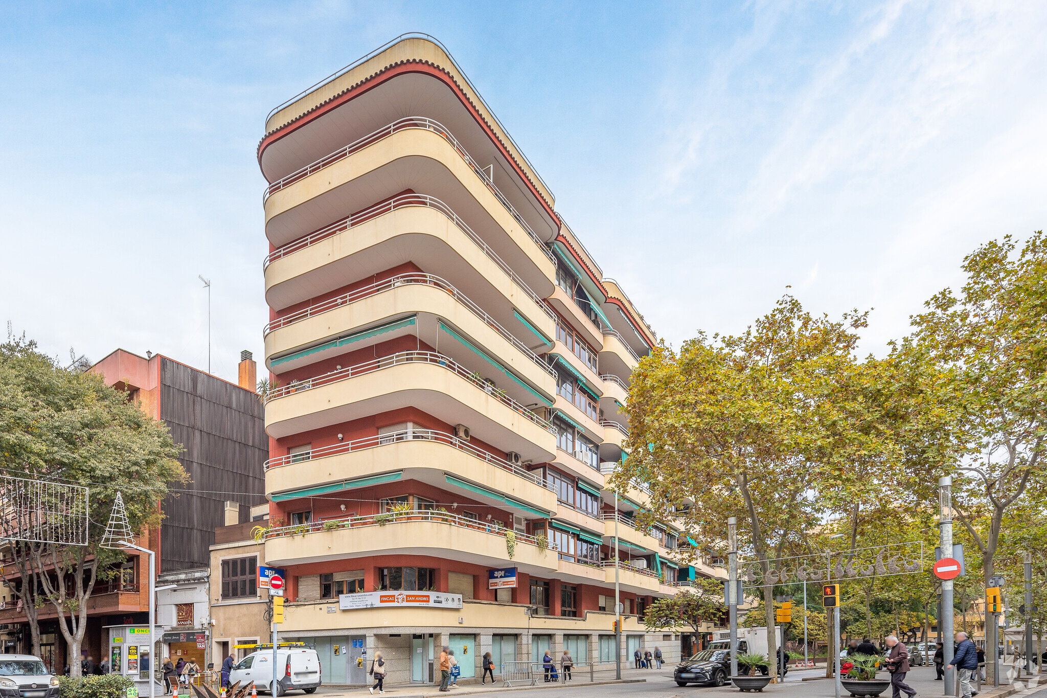 Build-to-Rent in Barcelona, Barcelona for sale Primary Photo- Image 1 of 4