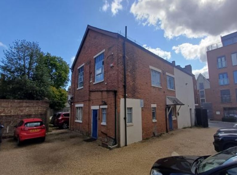 12 Beer Cart Ln, Canterbury for sale - Building Photo - Image 3 of 5