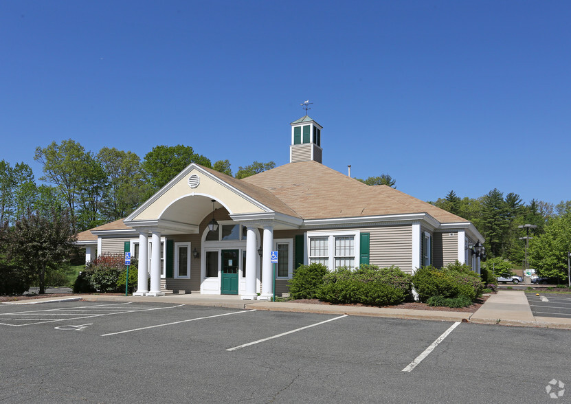 185 College Hwy, Southwick, MA for sale - Primary Photo - Image 1 of 1