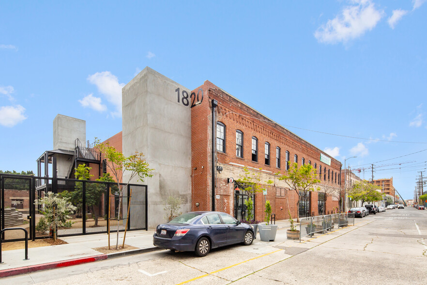 1820 Industrial St, Los Angeles, CA for sale - Building Photo - Image 1 of 1