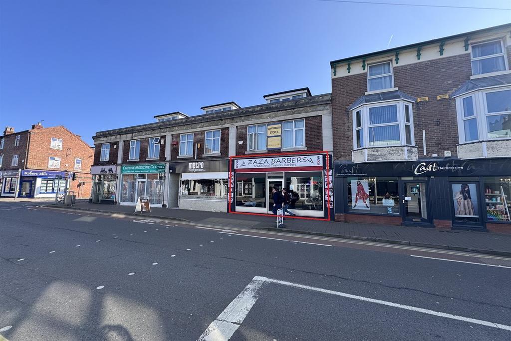 118 High Rd, Beeston to rent Building Photo- Image 1 of 15