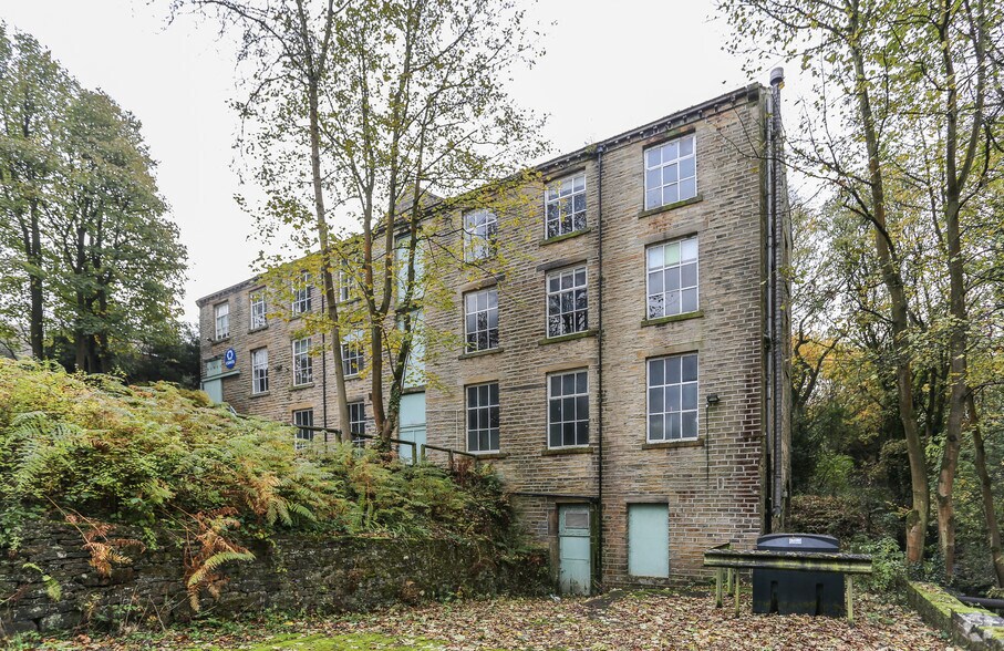 Green Ln, Holmfirth for sale - Primary Photo - Image 1 of 1