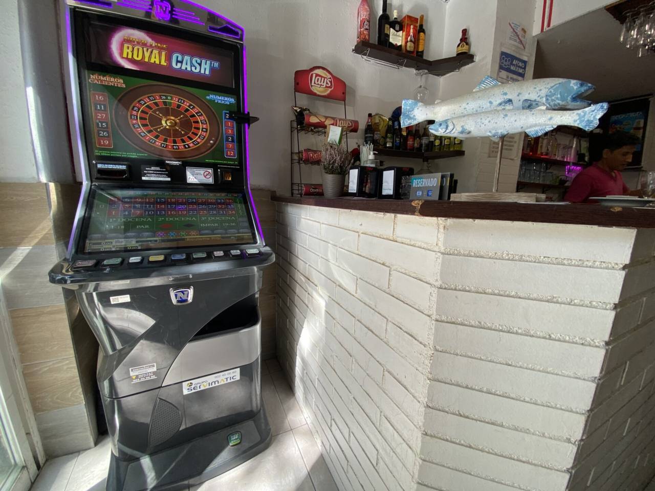 Retail in Barcelona, Barcelona to rent Interior Photo- Image 1 of 4