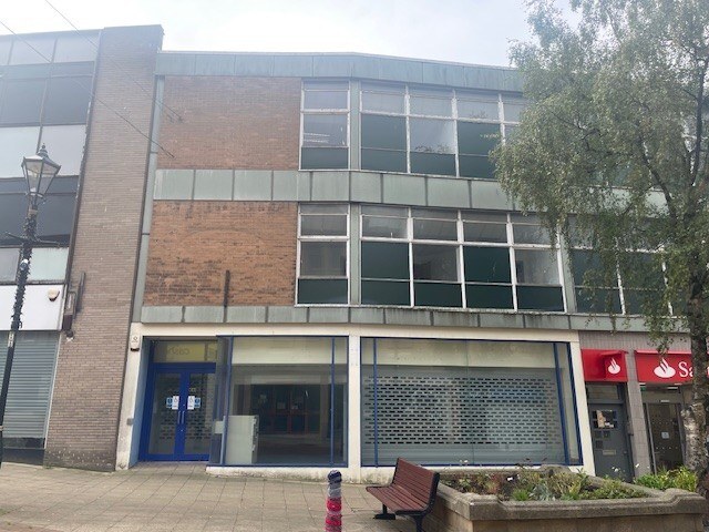 21-33 High St, Falkirk to rent Building Photo- Image 1 of 7