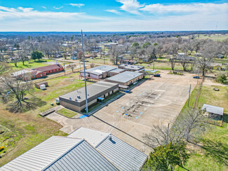 More details for 214 N School St, Winfield, TX - Light Industrial for Sale