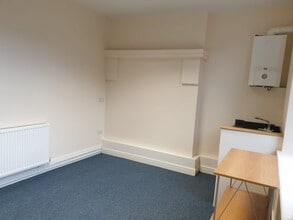 Hellifield, Skipton to rent Building Photo- Image 1 of 4