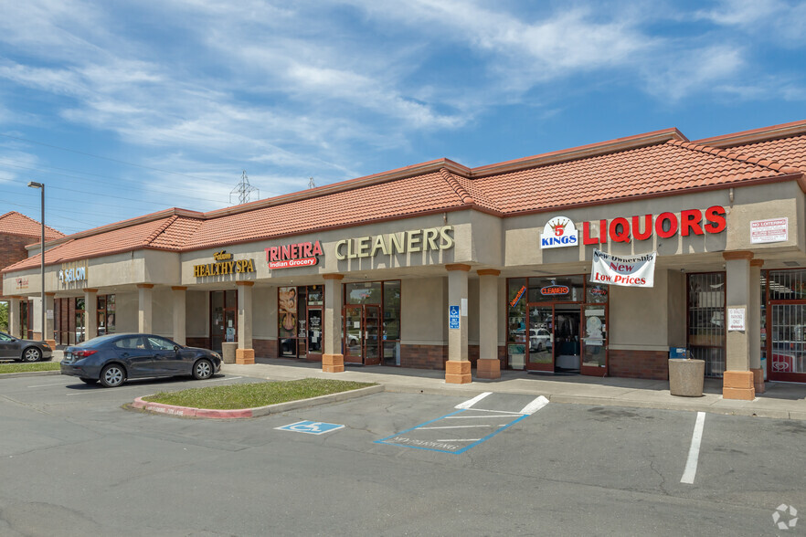 302-324 S Lexington Dr, Folsom, CA for rent - Building Photo - Image 3 of 6