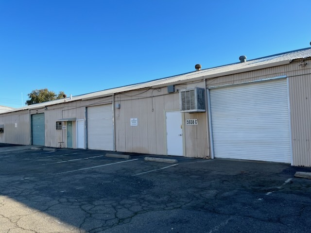 5936 Don Way, Carmichael, CA for rent - Building Photo - Image 2 of 7