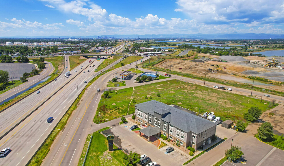 9041 Brighton Rd, Henderson, CO for sale - Building Photo - Image 3 of 15