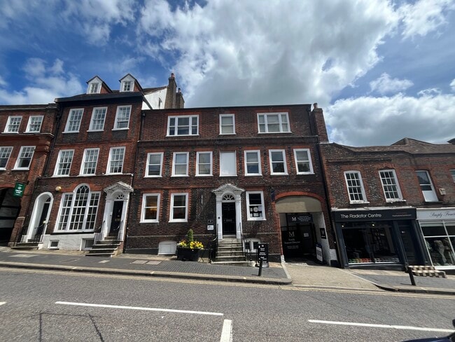 More details for 5 Holywell Hl, St Albans - Office to Rent