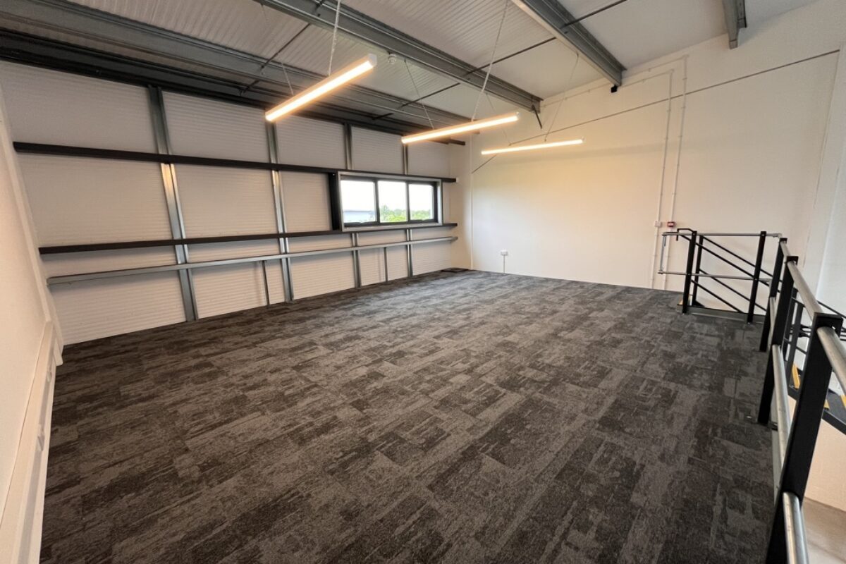 De Havilland Rd, Whimple to rent Interior Photo- Image 1 of 2