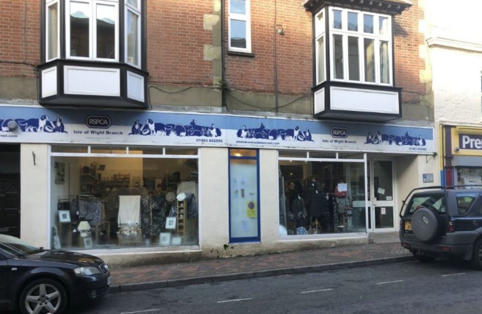 33-35 High St, Ventnor for sale Primary Photo- Image 1 of 1