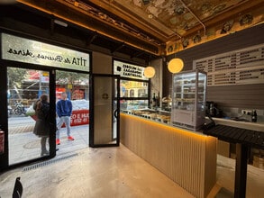 Retail in Madrid, Madrid to rent Interior Photo- Image 2 of 26