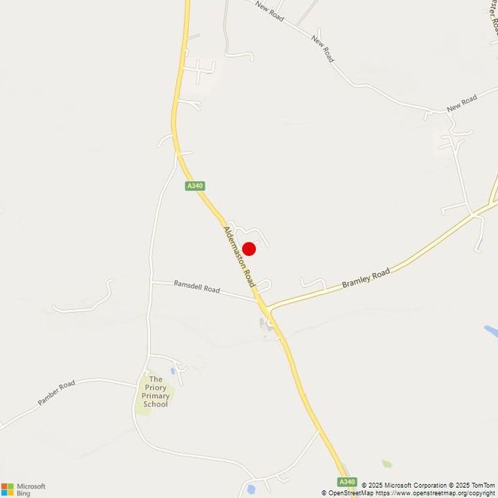 Aldermaston Road, Tadley to rent Building Photo- Image 1 of 2