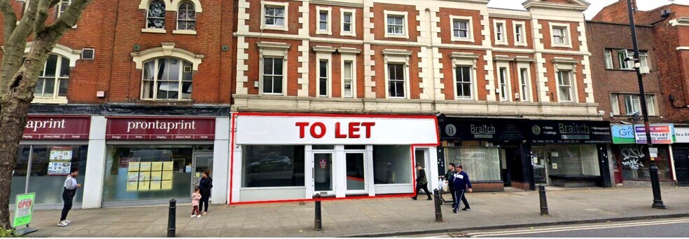 26-32 Chapel Ash, Wolverhampton for sale - Primary Photo - Image 1 of 1