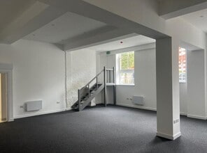 42-44 Arundel Ter, London to rent Interior Photo- Image 2 of 4