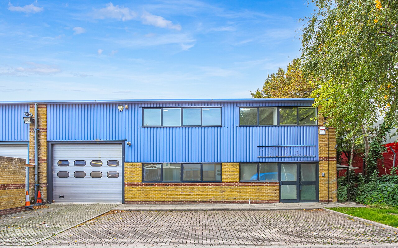 250 Milkwood Rd, London for sale Building Photo- Image 1 of 1