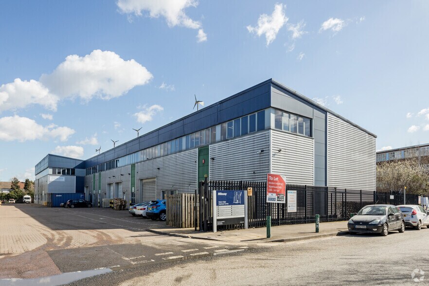 14 Wandle Way, Mitcham for sale - Primary Photo - Image 1 of 1