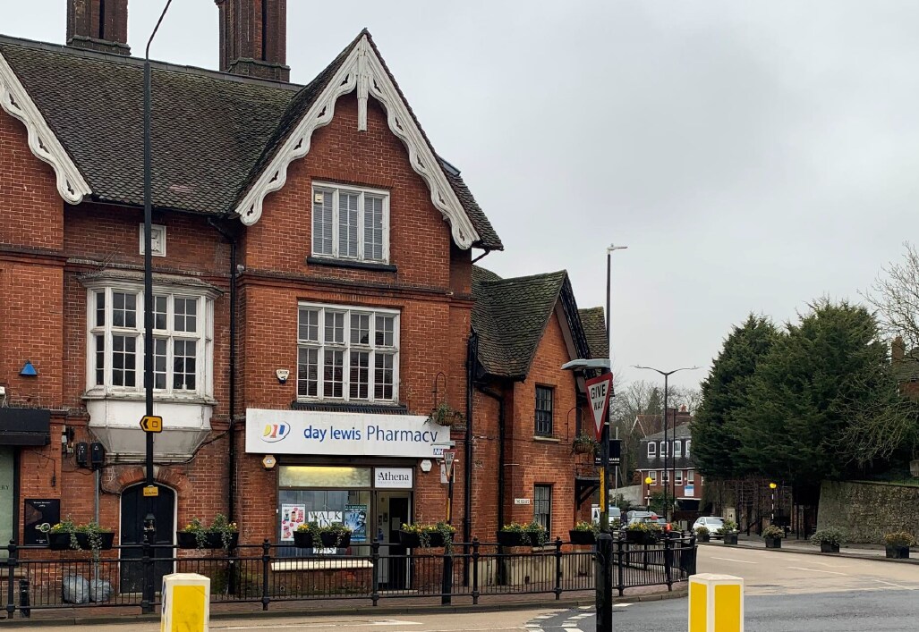 2 The Square, Sevenoaks for sale Building Photo- Image 1 of 1