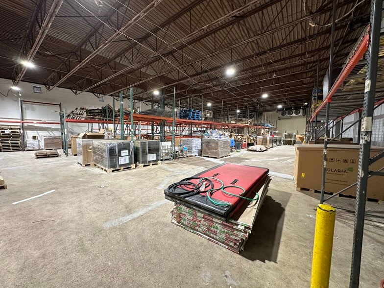 18 N Virginia Ave, Penns Grove, NJ to rent - Interior Photo - Image 2 of 8