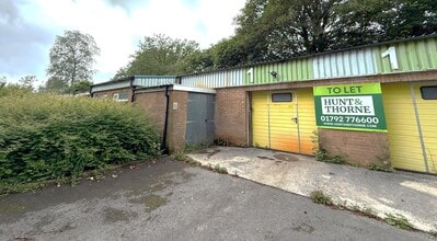 Trawsffordd Rd, Ystradgynlais to rent Primary Photo- Image 1 of 1