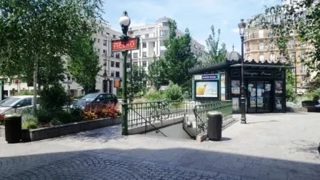 Office in Levallois-Perret to rent - Building Photo - Image 1 of 1