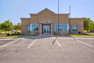 14900 SE 29th St, Choctaw, OK for rent Building Photo- Image 1 of 37