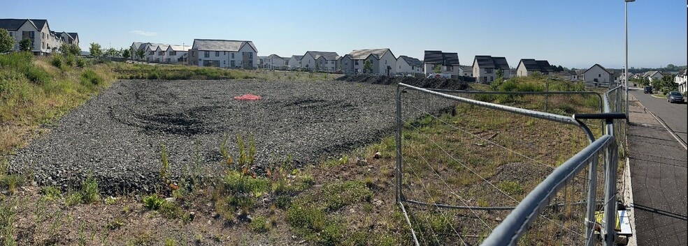 19 Grayhills Ln, Dundee for sale - Construction Photo - Image 2 of 4