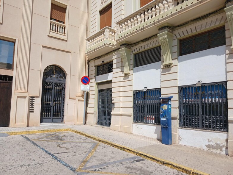 Retail in Oliva, Valencia for sale - Building Photo - Image 2 of 2
