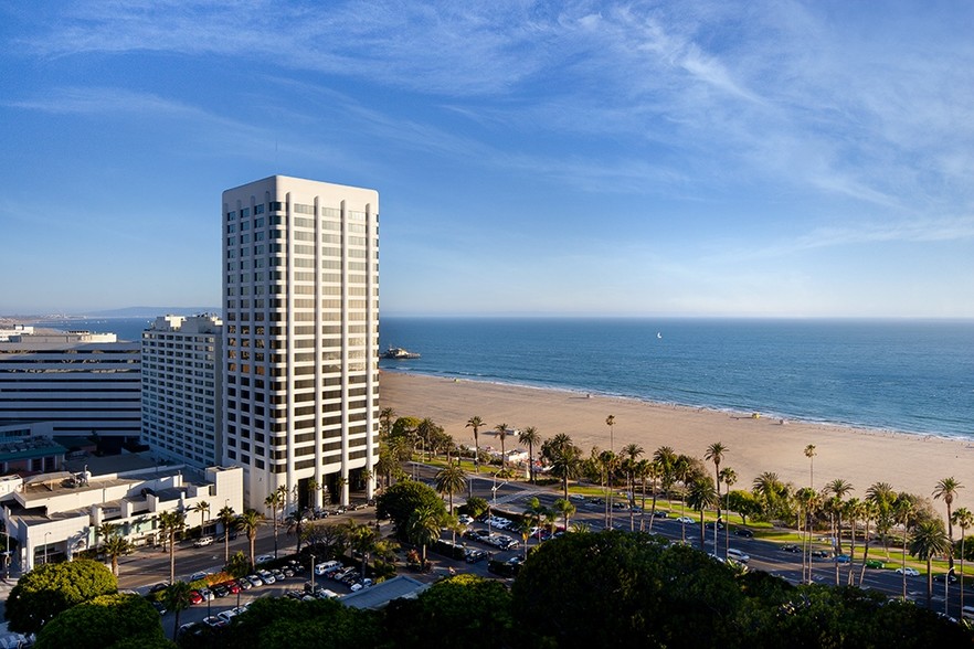 100 Wilshire Blvd, Santa Monica, CA for rent - Primary Photo - Image 1 of 15