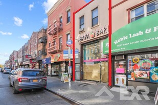 Adorable renovated storefront - Manhattan Ave - Commercial Property