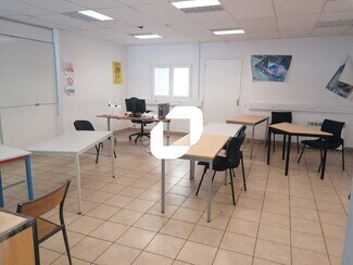 More details for 11 Rue Guy Moquet, Argenteuil - Office to Rent
