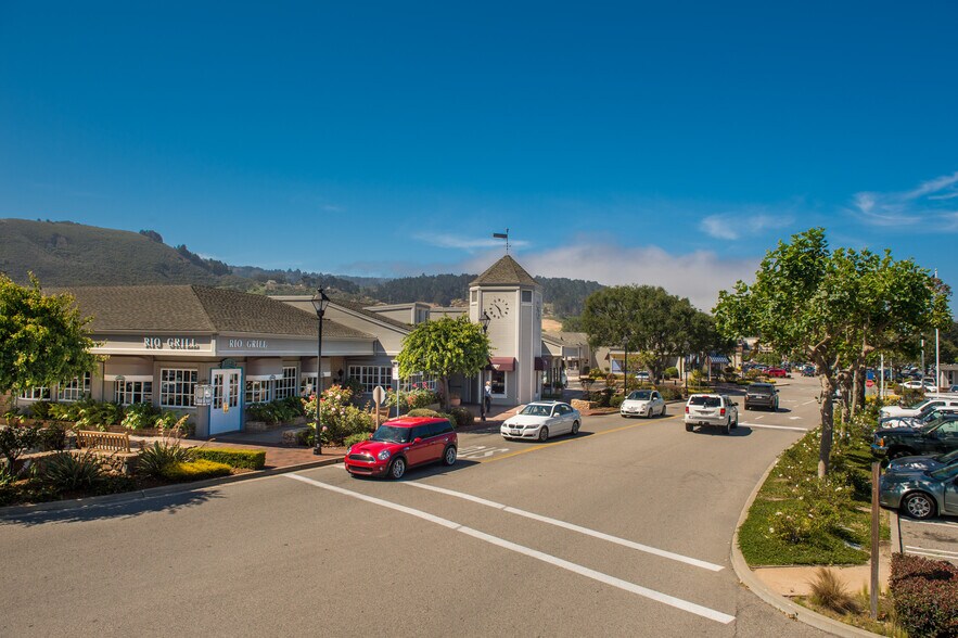 243 Crossroads Blvd, Carmel, CA for rent - Building Photo - Image 1 of 10