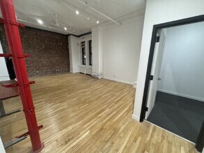636 Broadway, New York, NY to rent Interior Photo- Image 2 of 4