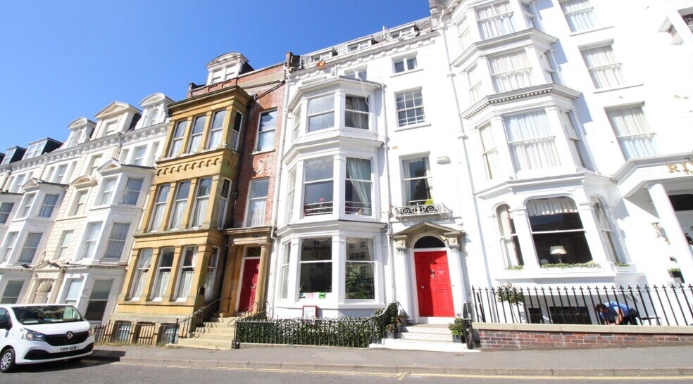 15 St Nicholas Cliff, Scarborough for sale - Primary Photo - Image 1 of 1