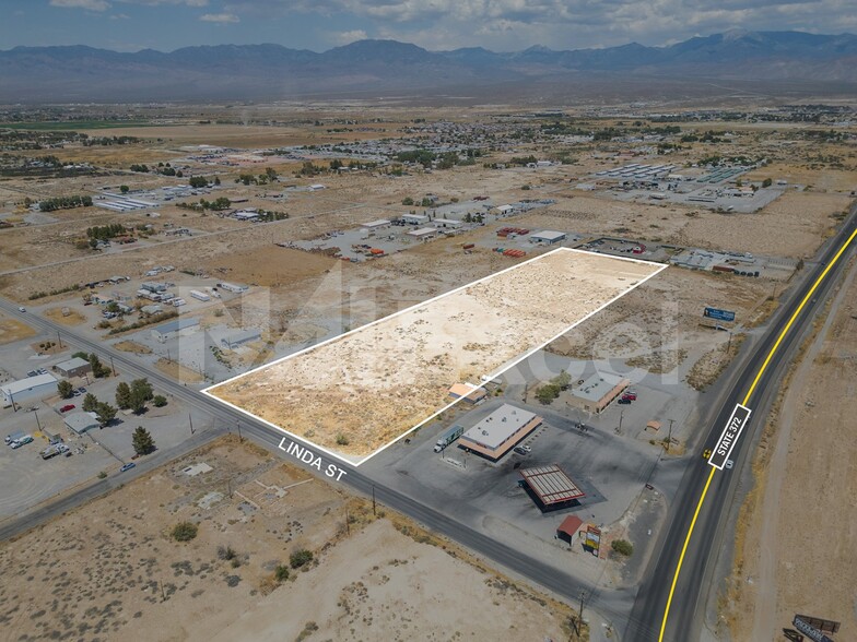 901 S Linda St, Pahrump, NV for sale - Aerial - Image 2 of 6