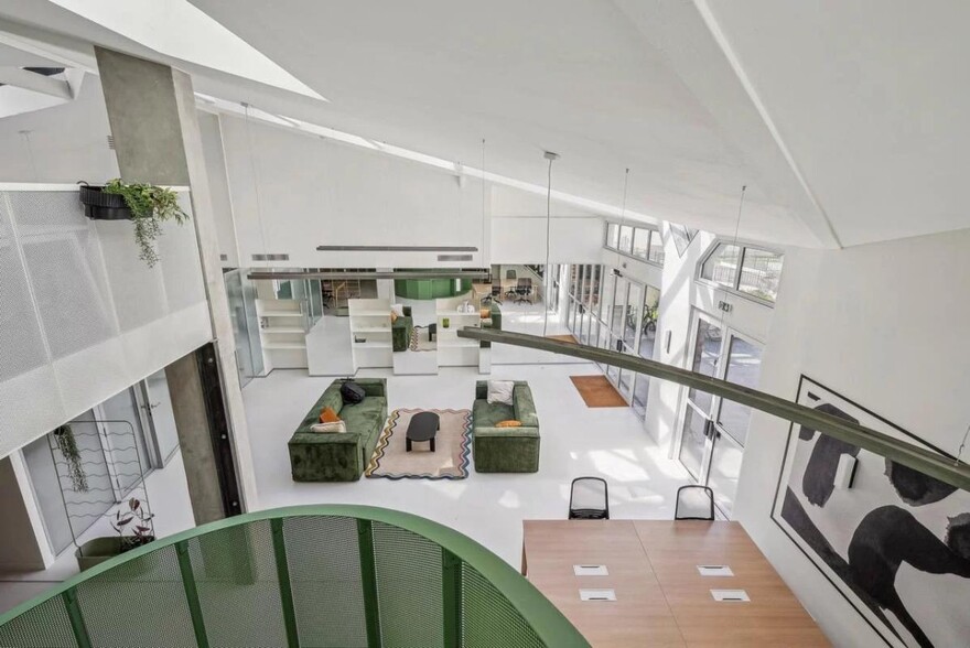 Office in Paris for sale - Building Photo - Image 3 of 12