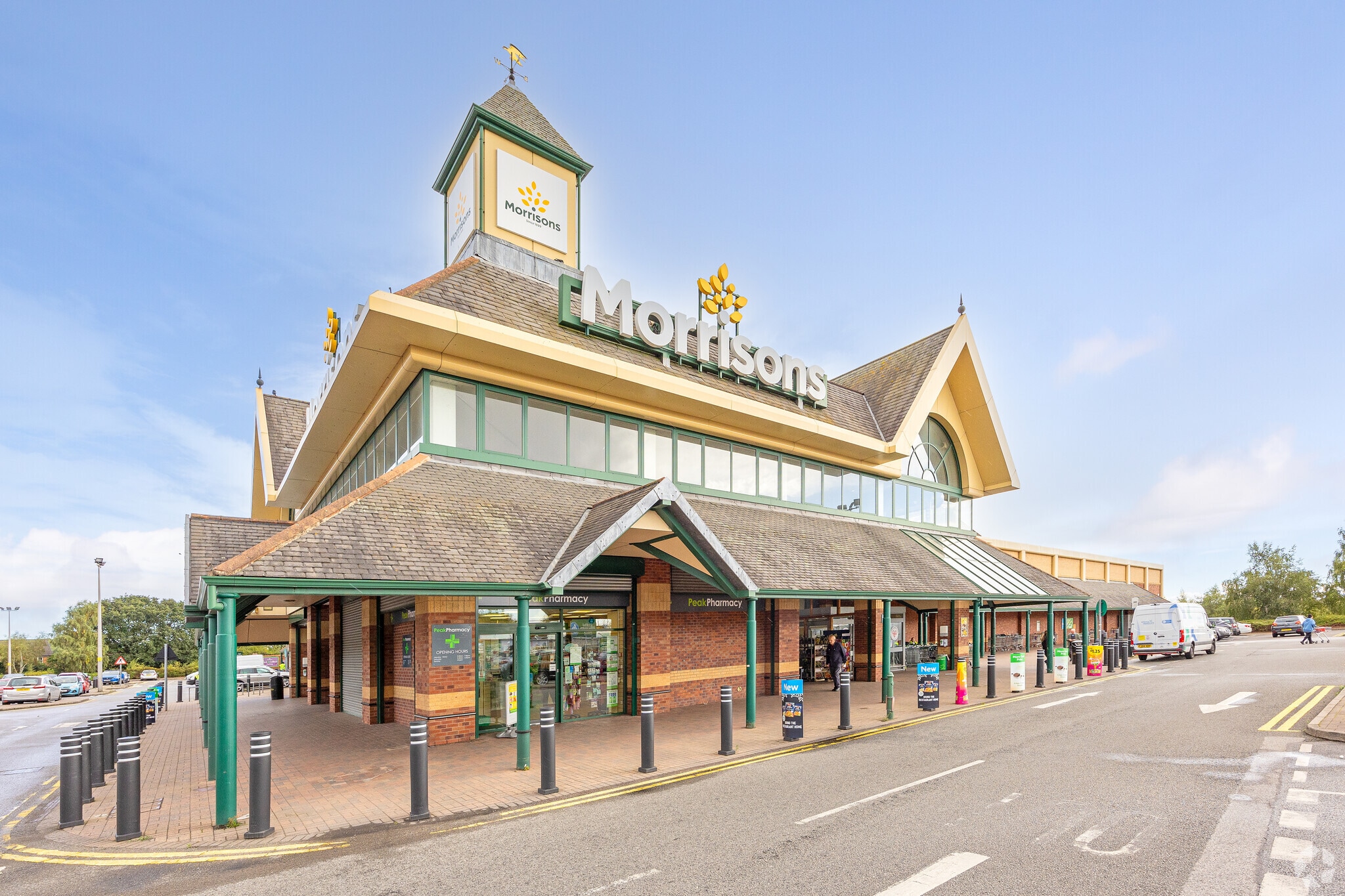 1 Oxclose Park Road North, Sheffield for sale Primary Photo- Image 1 of 1