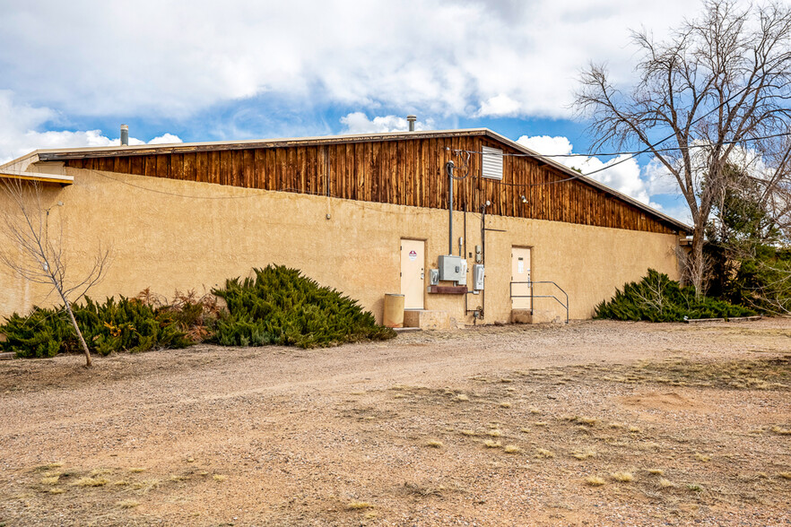 20 Arroyo Cuyamungue Rd, Santa Fe, NM for rent - Building Photo - Image 2 of 41